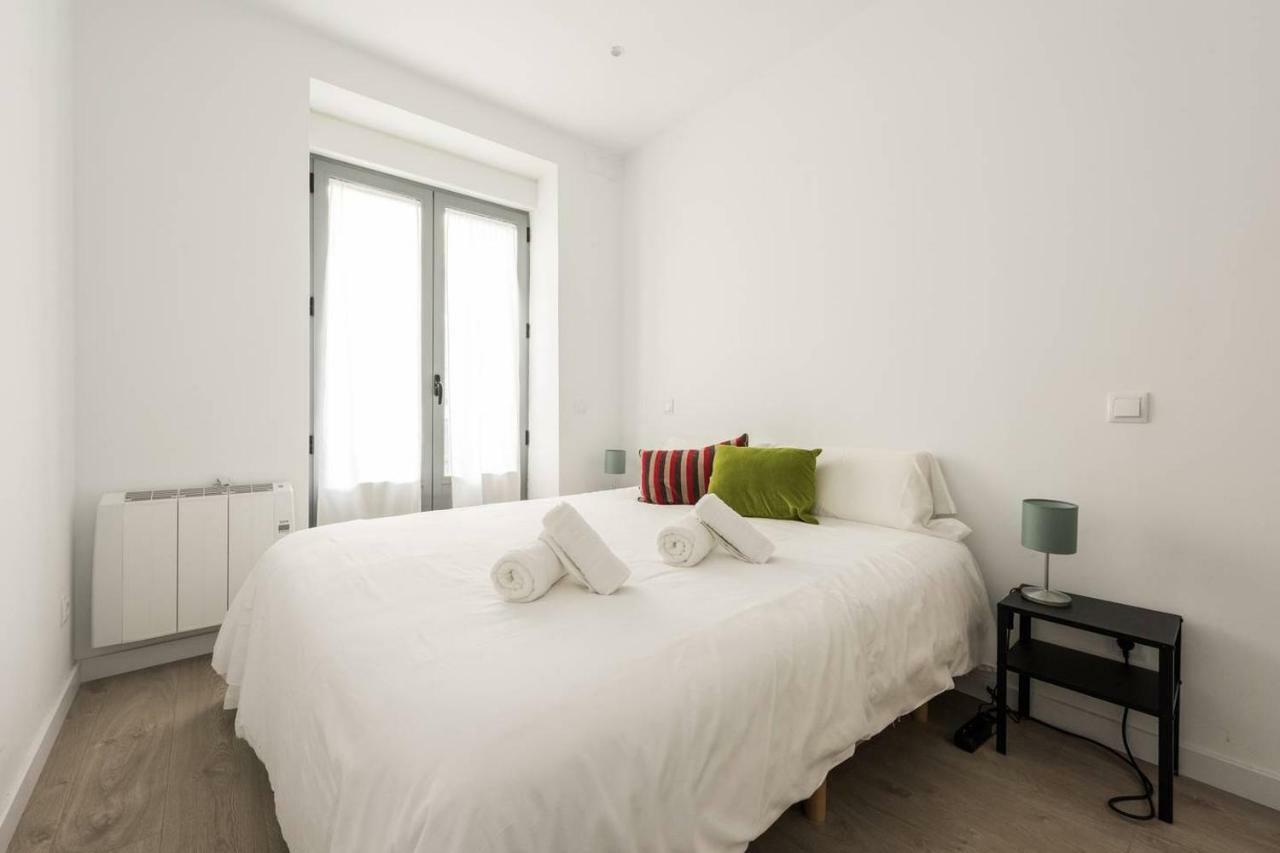 Modern With Ideal Location Next To Atocha Station Madrid Kültér fotó