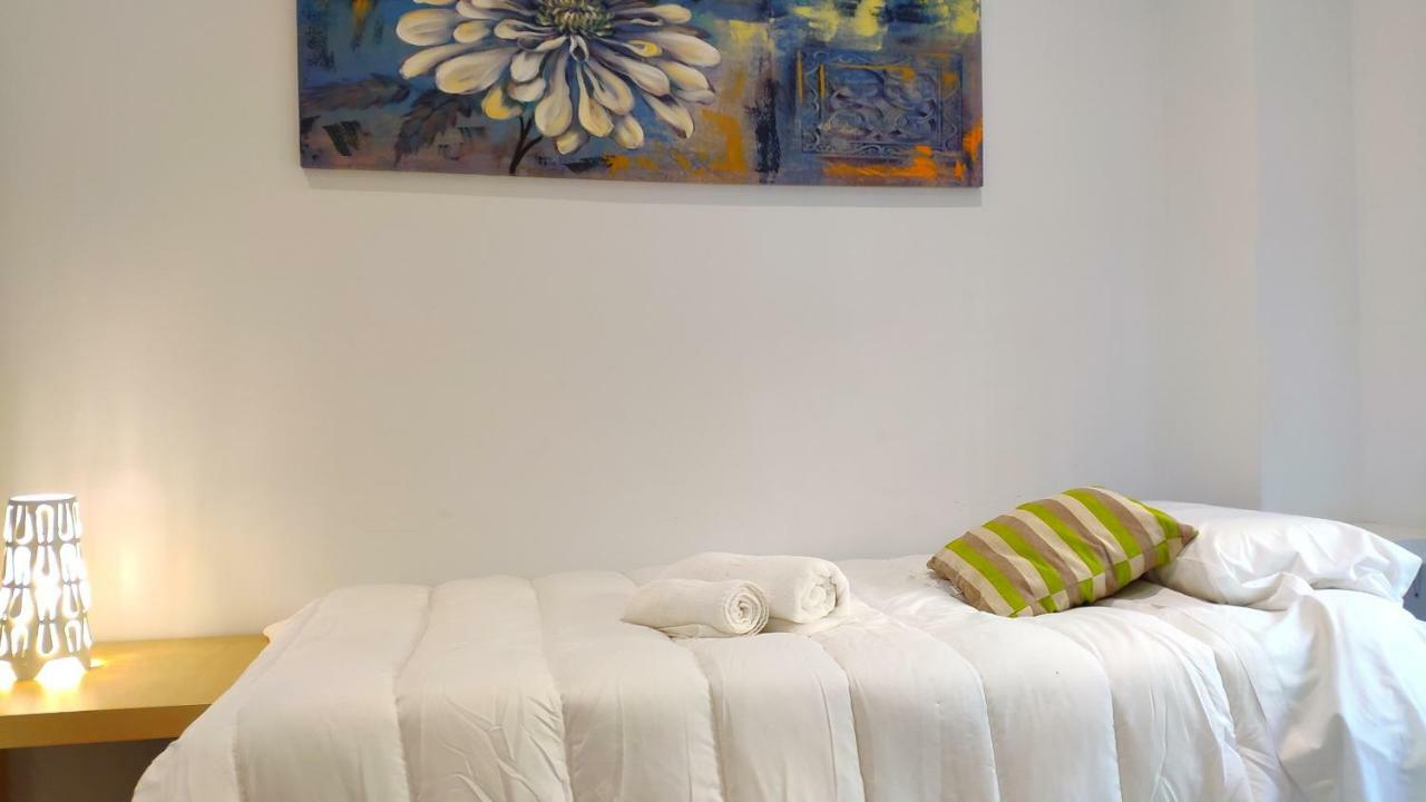Modern With Ideal Location Next To Atocha Station Madrid Kültér fotó